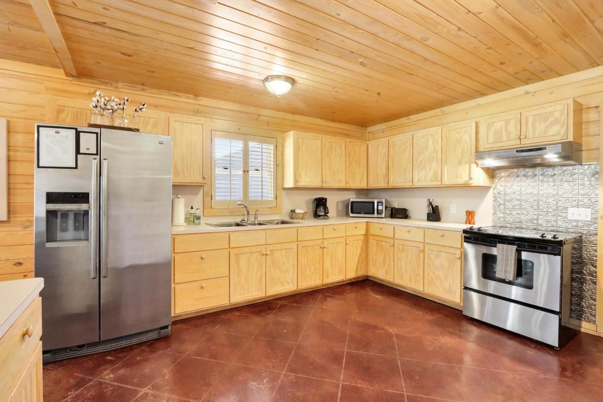 Wimberley Log Cabins Resort And Suites- The Oak Lodge Εξωτερικό φωτογραφία